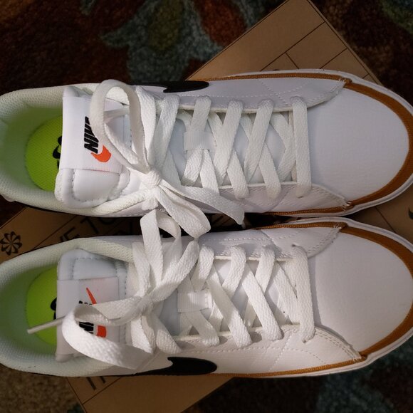 NWT women's Nike Court Legacy NN - Picture 13 of 14